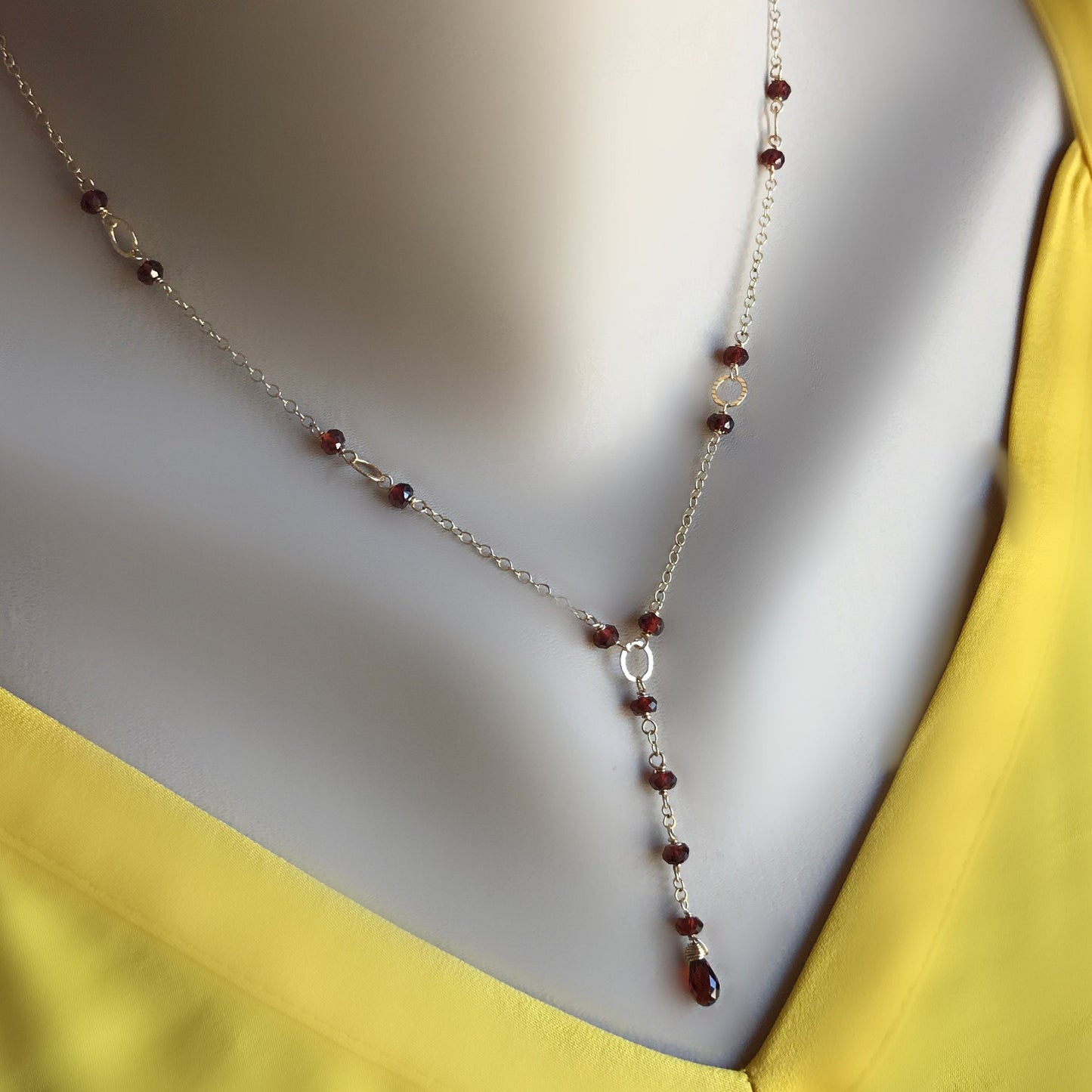 Garnet Y Necklace,January Birthstone, Gemstone Lariat Necklace,Simple Layering Garnet Necklace, Gold Drop Y Necklace,Garnet Lariat Necklace