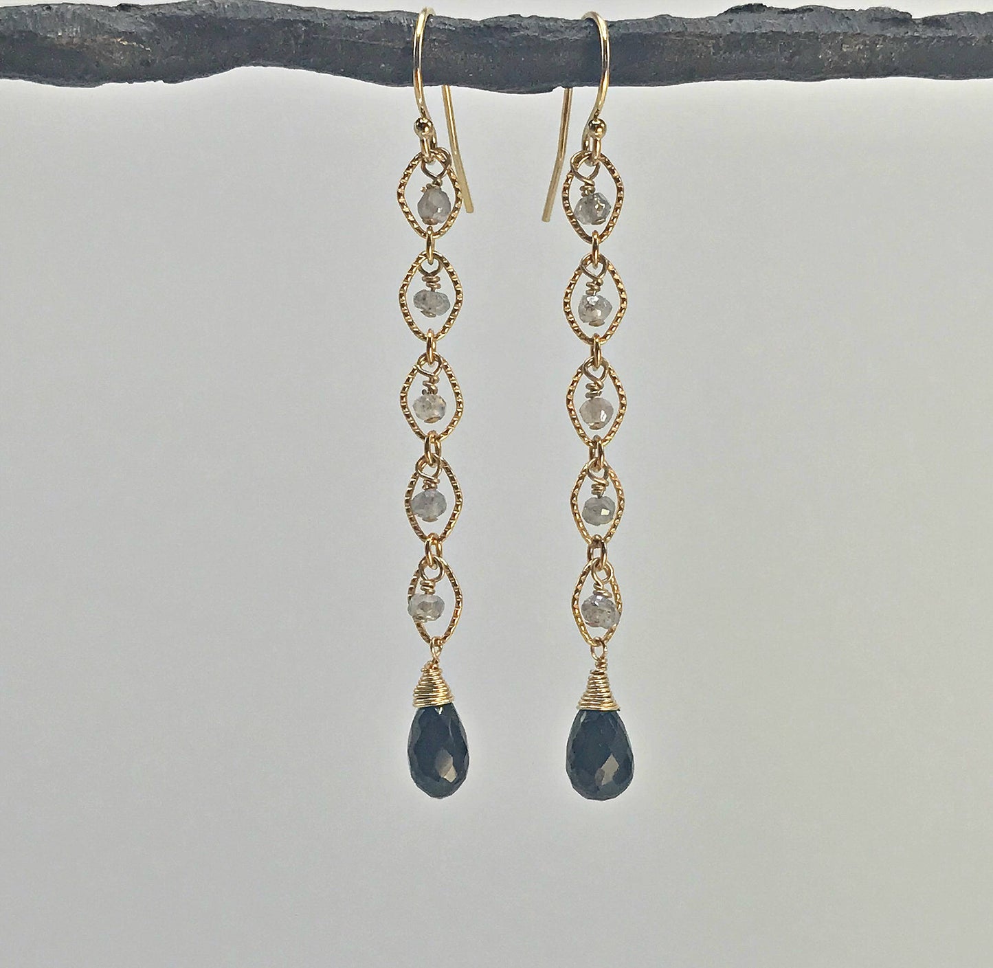 Dangle Earrings,Black Earring Labradorite Earrings,Long Earrings,Linear Earring,Earrings for Women,Delicate Earrings,Gemstone Earrings