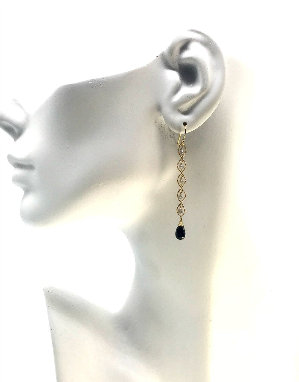Dangle Earrings,Black Earring Labradorite Earrings,Long Earrings,Linear Earring,Earrings for Women,Delicate Earrings,Gemstone Earrings