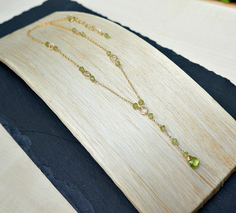 Peridot Lariat Necklace,Green Y necklace,Necklace for Women,Gemstone Lariat Necklace, Necklaces for Women,Green Dainty Necklace,Leo Gift