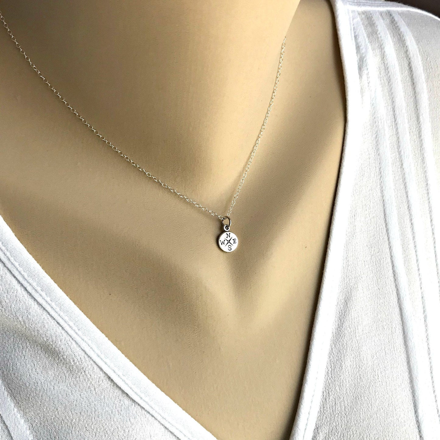 Compass Necklace Compass Pendant Silver Compass Compass Jewelry Graduation Necklace Dainty Necklace Minimalist Necklace Layering Necklace