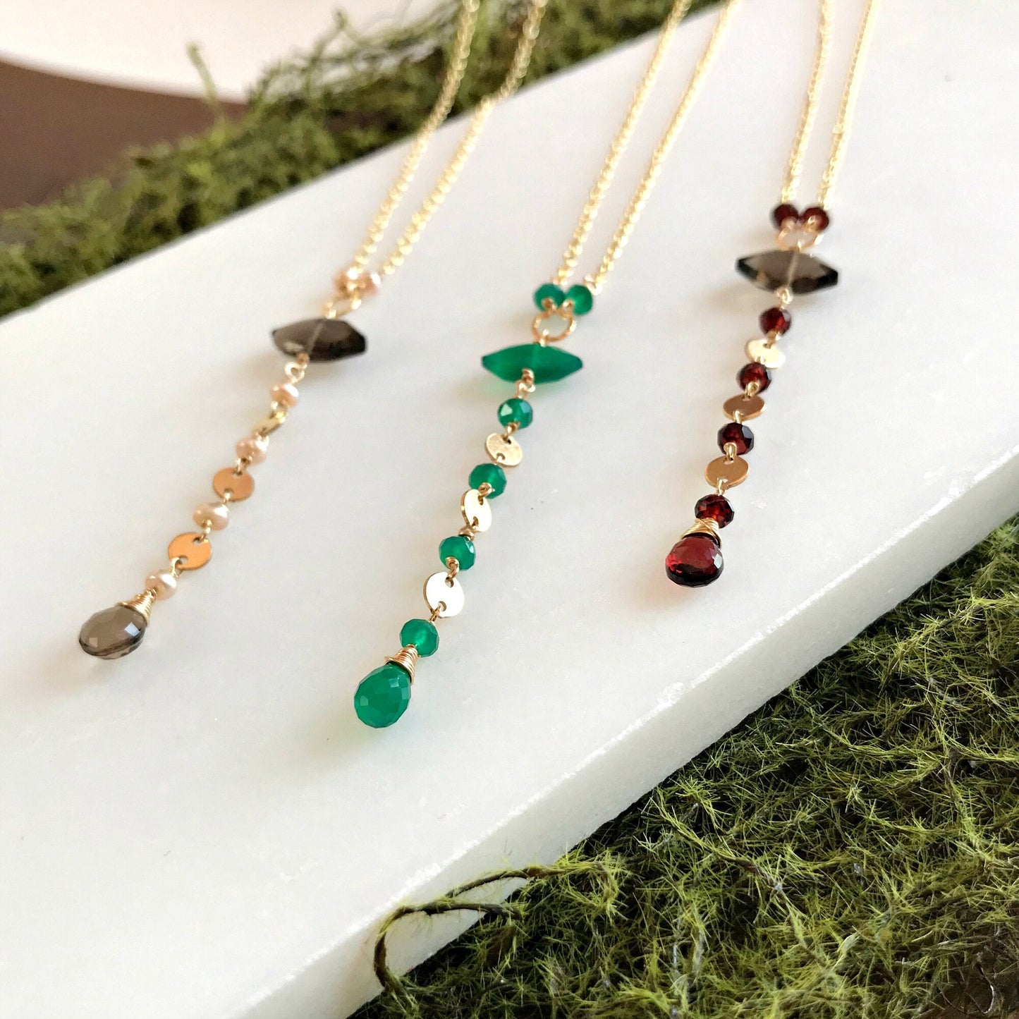 Simple Necklace Delicate Necklace Short Y Necklace Dainty Necklace Layering Necklace Gemstone Necklace Garnet Necklace Pearl Necklace