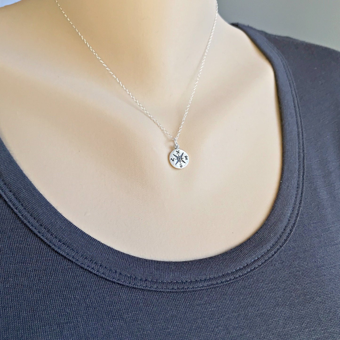 Compass Necklace Compass Pendant Silver Compass Compass Jewelry Graduation Necklace Dainty Necklace Minimalist Necklace Layering Necklace