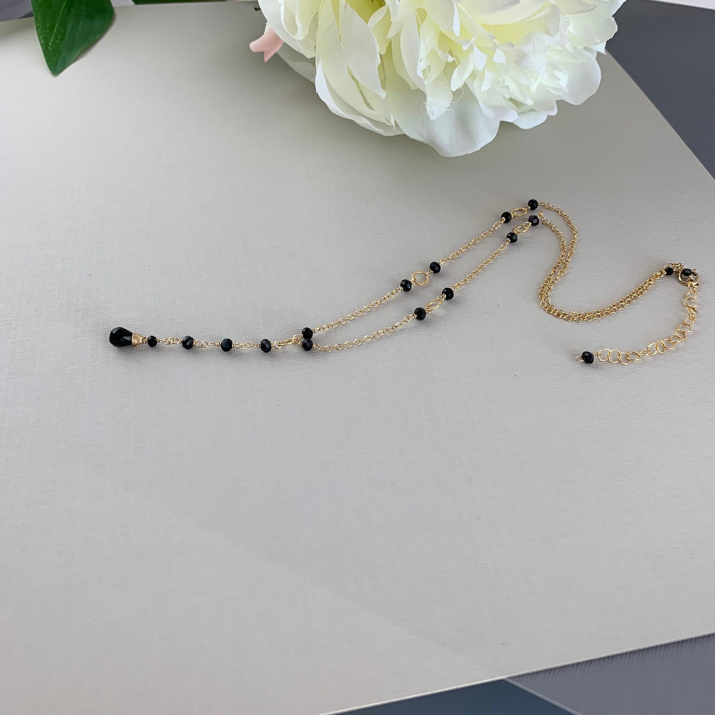 Black Y Necklace,Black and Gold Lariat,Delicate Women Necklace,Necklace for Women,Drop Necklace,Gold Y Necklace,Gemstone Necklace