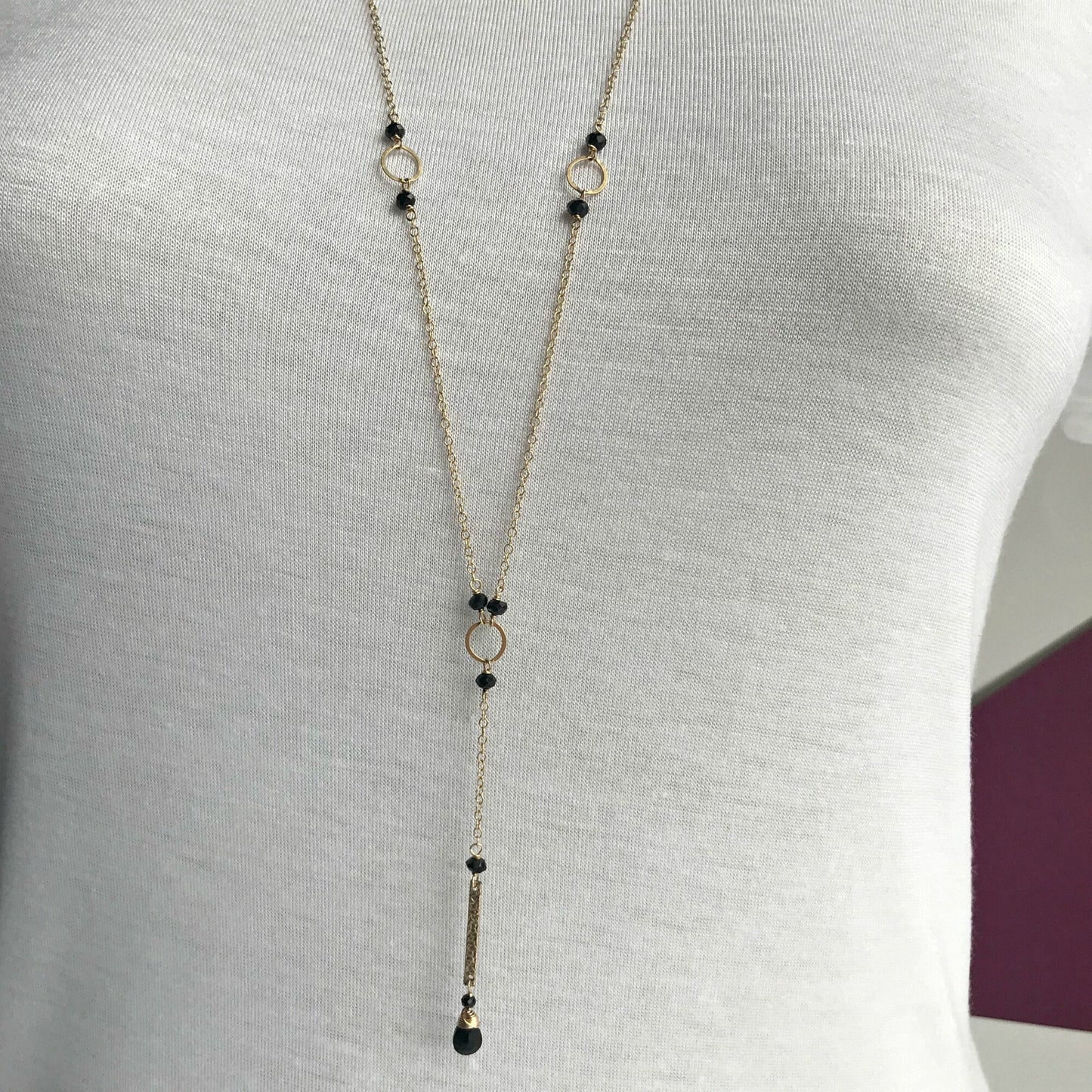Meaning:
Black Spinel is a powerful protective stone, known for its grounding and energizing qualities. It helps clear negative energy, enhances personal strength, and promotes focus. Associated with the root chakra, it brings stability and connection to the earth.