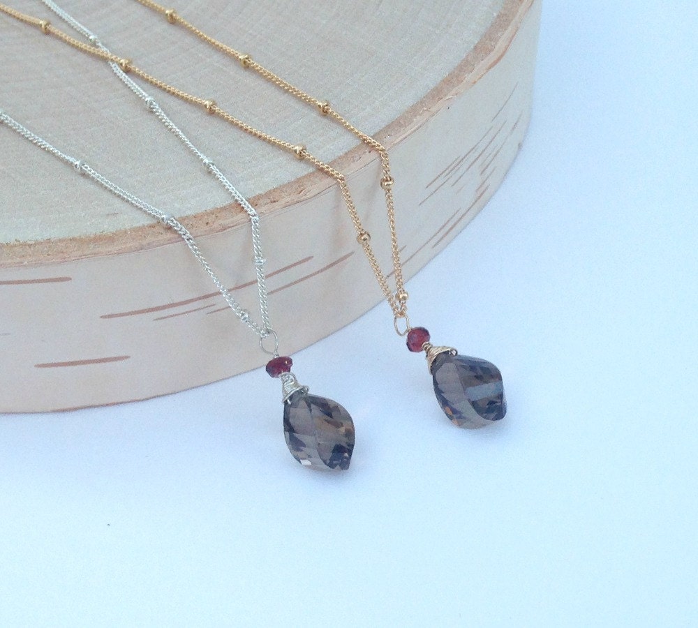 Smoky Quartz Pendant,Natural Stone Pendant,Round Flat Pendant,Brown Stone,Layering Necklace,Delicate Necklace, Bridesmaid Necklace