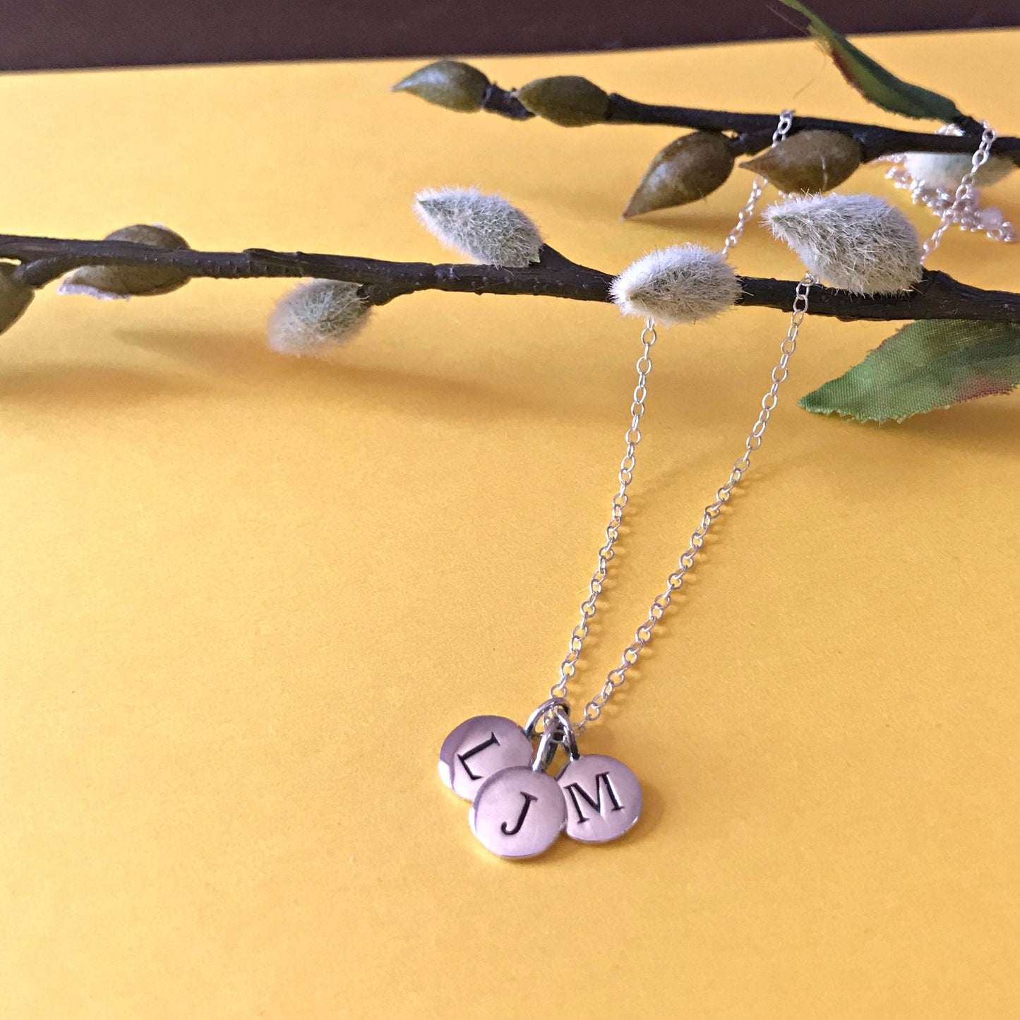 Initial Necklace Initial Pendant Letter Necklace Personalized Jewelry Delicate Necklace Gift for Best Friend Coin Necklace Gift for Mom