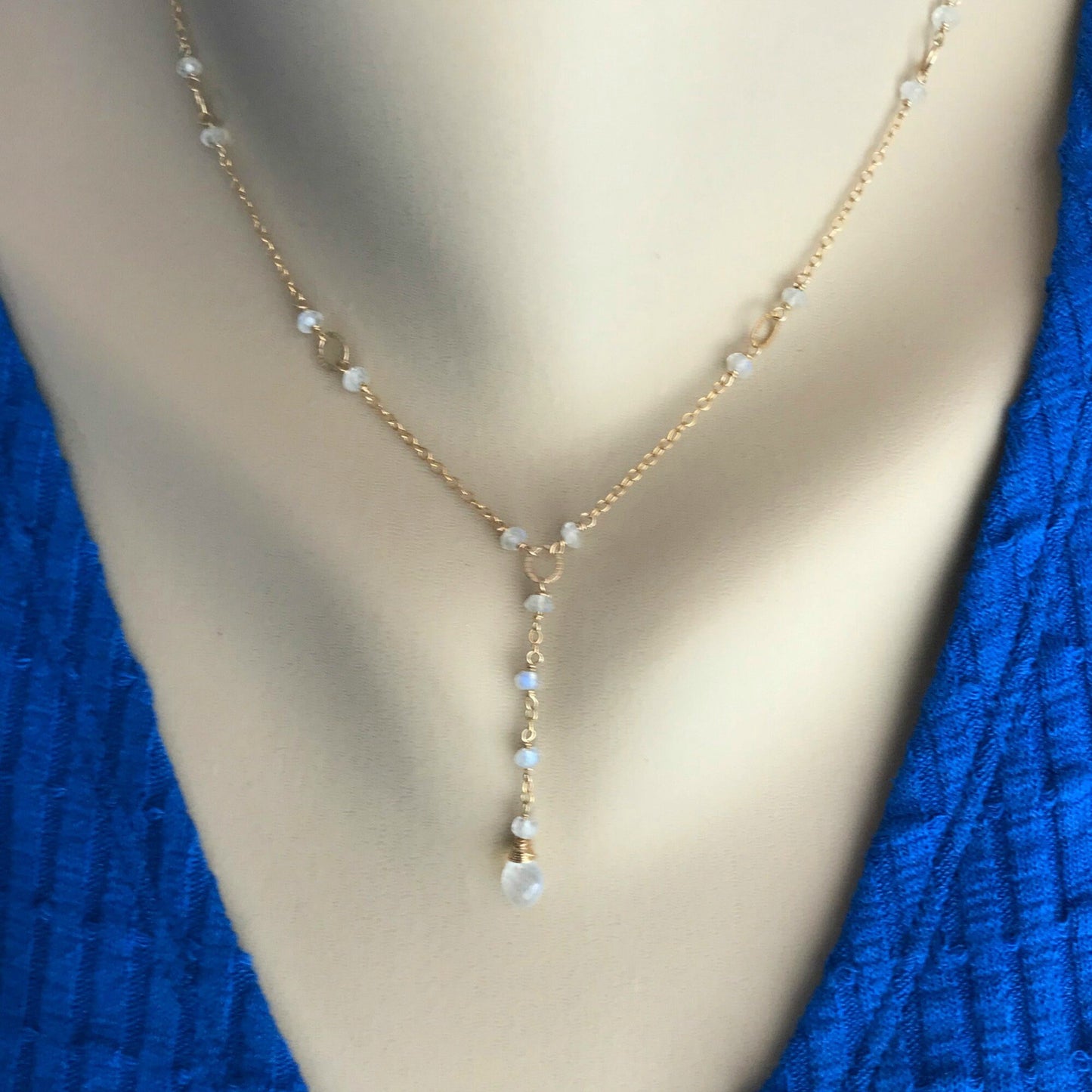 Dainty Moonstone Necklace,June Birthstone Jewelry,Layering Necklace, Drop Layering Necklace,Simple Y Necklace,White Drop Necklace