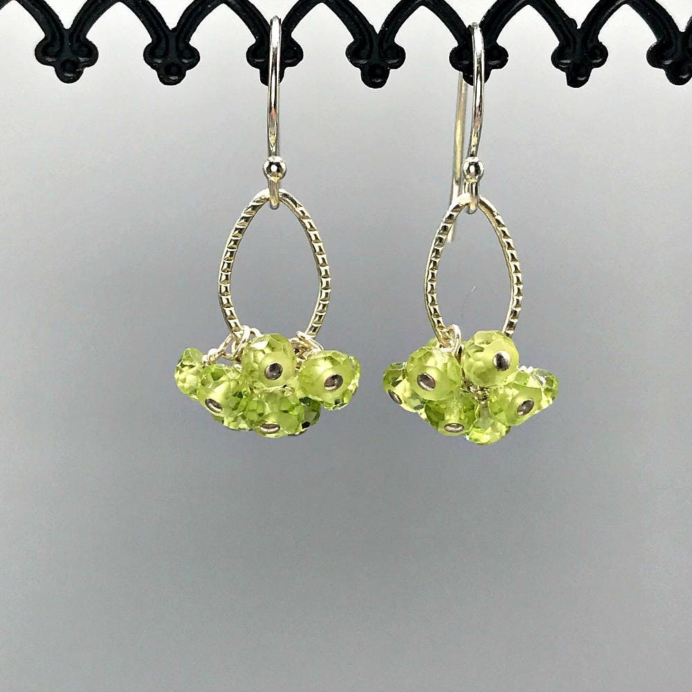 Delicate Peridot Earrings, August Birthstone Jewelry, Simple Earrings, Green Dainty Earrings, Cute Lightweight Earrings, Minimal Earrings