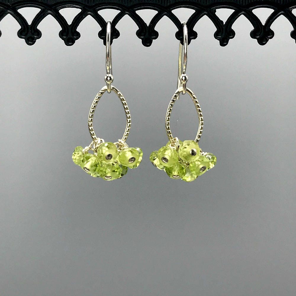 Delicate Peridot Earrings, August Birthstone Jewelry, Simple Earrings, Green Dainty Earrings, Cute Lightweight Earrings, Minimal Earrings