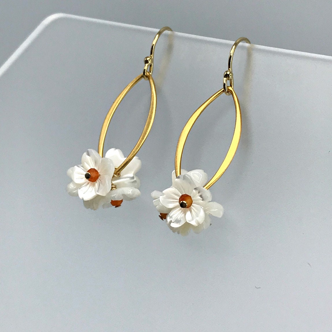 Mother of Pearl Flower