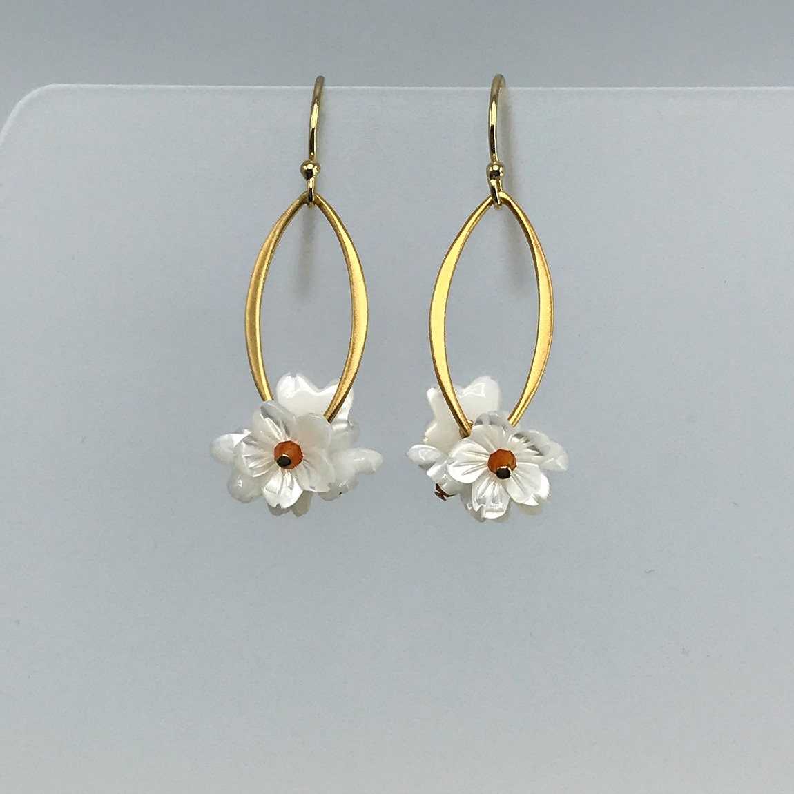 Mother of Pearl Flower