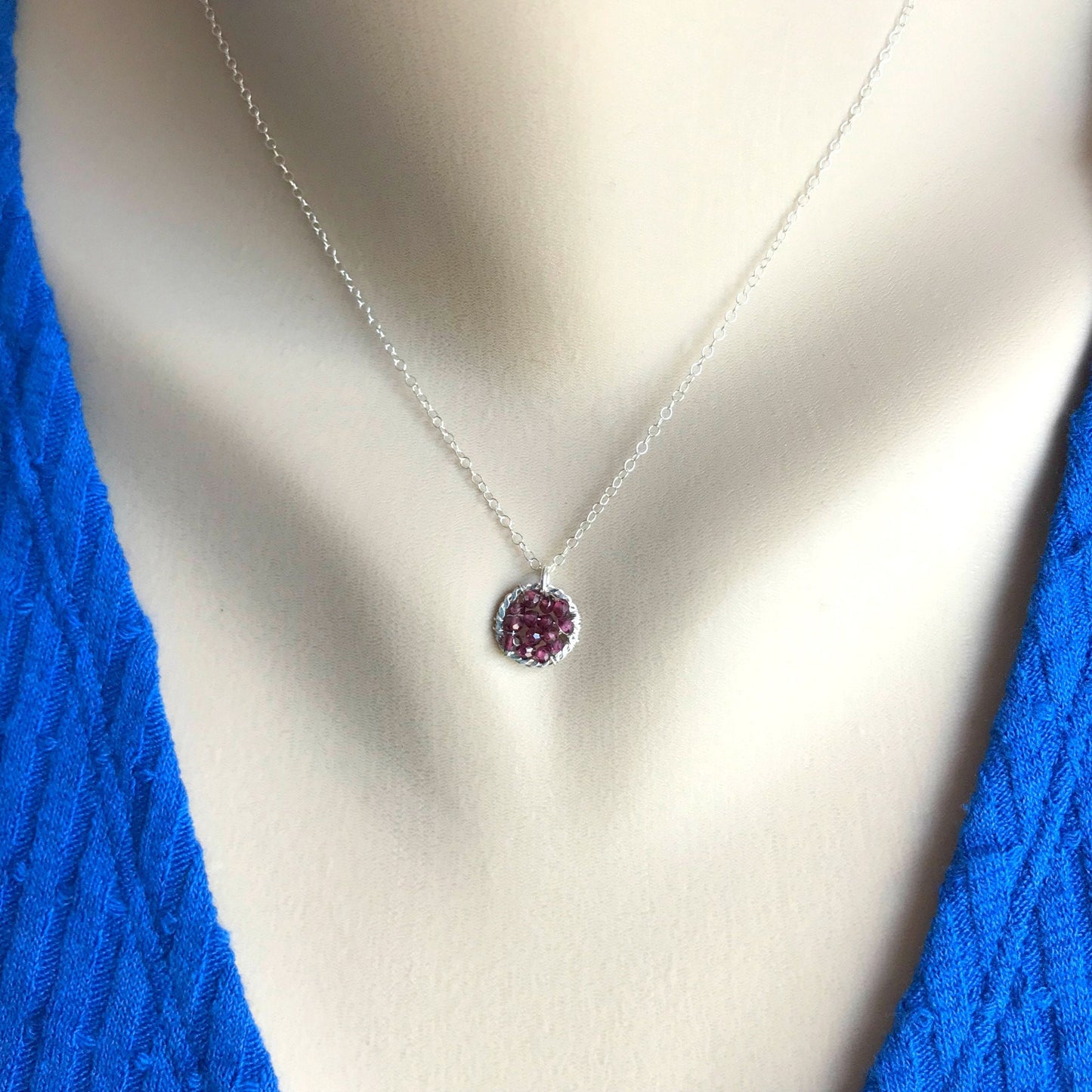 Delicat Garnet Necklace,January Birthstone,Cluster Necklace,Layering Necklace,Dainty Necklace,Layering Necklace,Bridesmaid Gift,Gift For Her