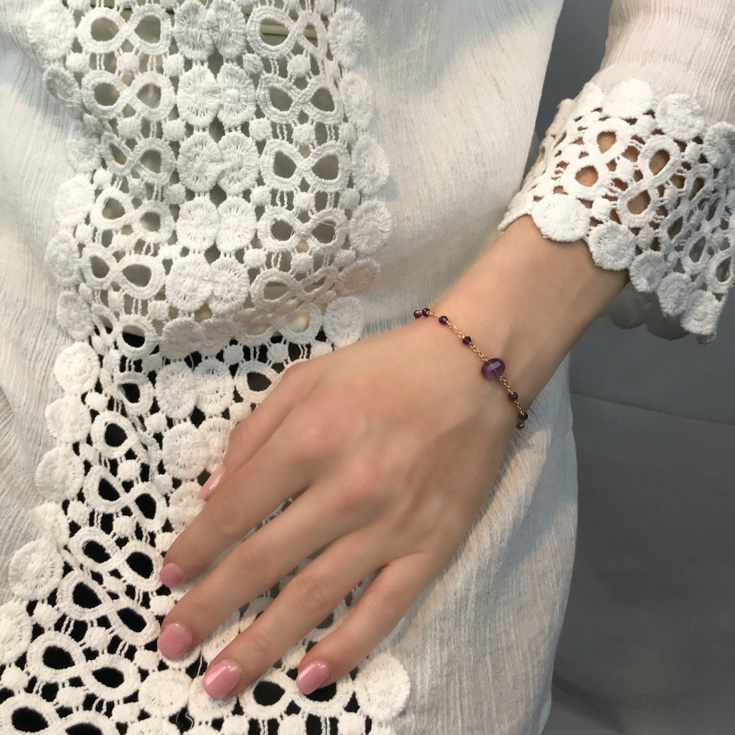 Amethyst Bracelet,Birthstone Bracelet,Amethyst Jewelry,Beaded Bracelet,Gold Bracelet,Chakra Bracelet,Best Friend Bracelet, Bracelet for Mom