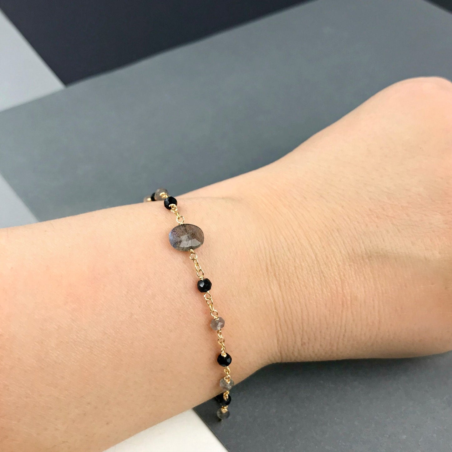 Black Beaded Delicate Bracelet, Minimalist Labradorite Bracelet, Handmade Gemstone Bracelet,Dainty Bracelet for Women, Delicate Bracelet