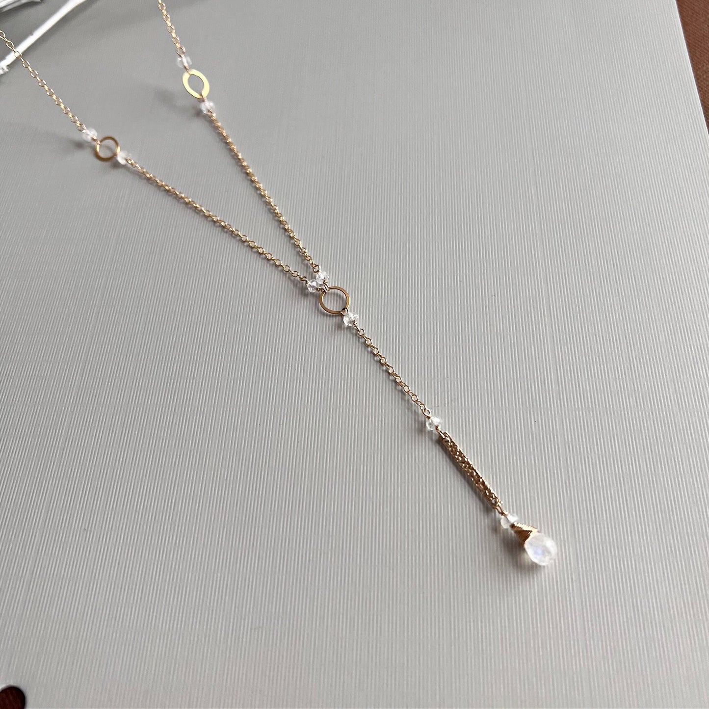 Elegant Rainbow Moonstone Y Necklace – Minimalist Drop Design for Chic Layering, Perfect Gift for Her, Stylish Gemstone Jewelry