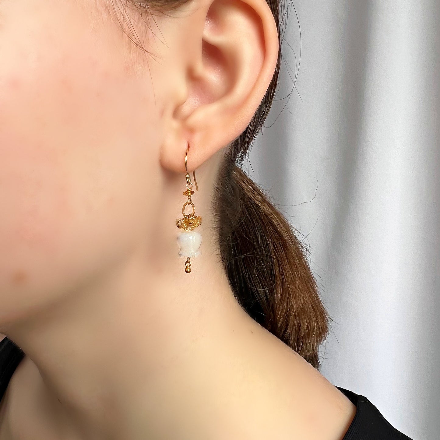 Citrine Drop Earrings,November Birthstone,Natural Citrine Earrings,Gemstone Earrings,Flower Earrings,Mother of Pearl Earrings,Gold Earrings
