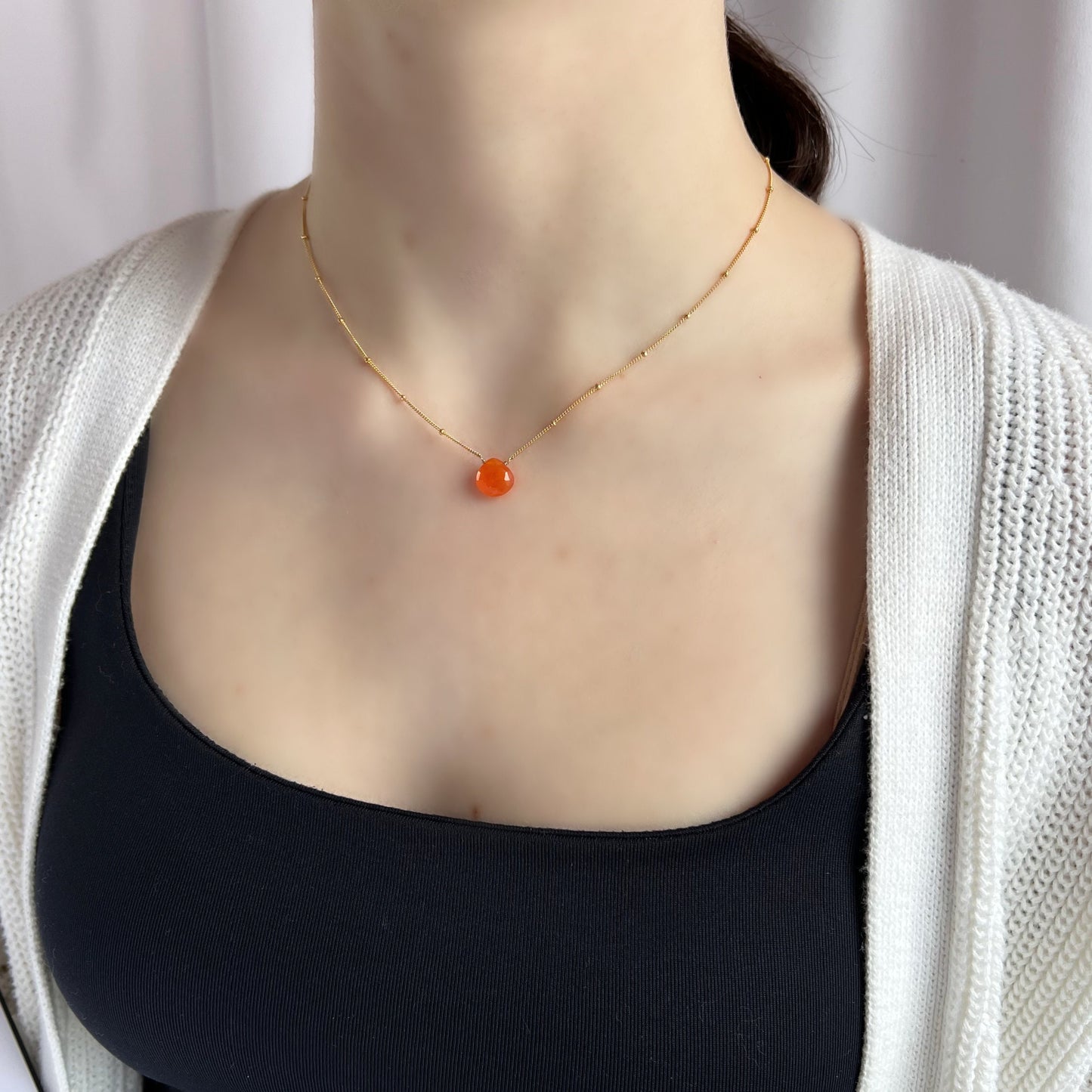 Carnelian Necklace,Carnelian Pendant,Crystal Necklace,Orange Necklace,Pendant Necklace,Chakra Pendant, Carnelian Gold or Silver Necklace