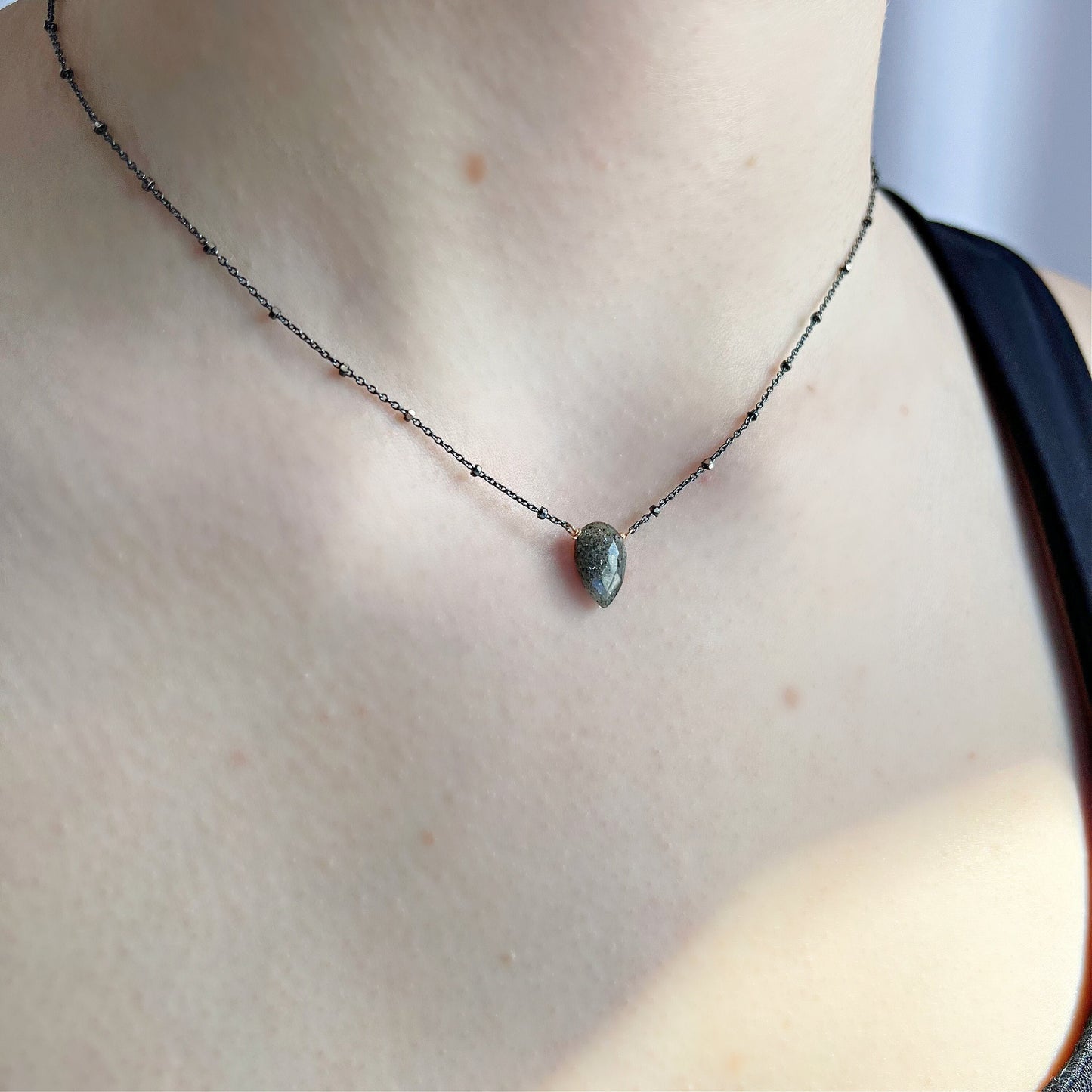 Black Sunstone Necklace,Black Jewelry,Sparkling Black Teardrop Necklace,Minimalist Layering Drop Necklace,Elegant Stardust Drop Necklace