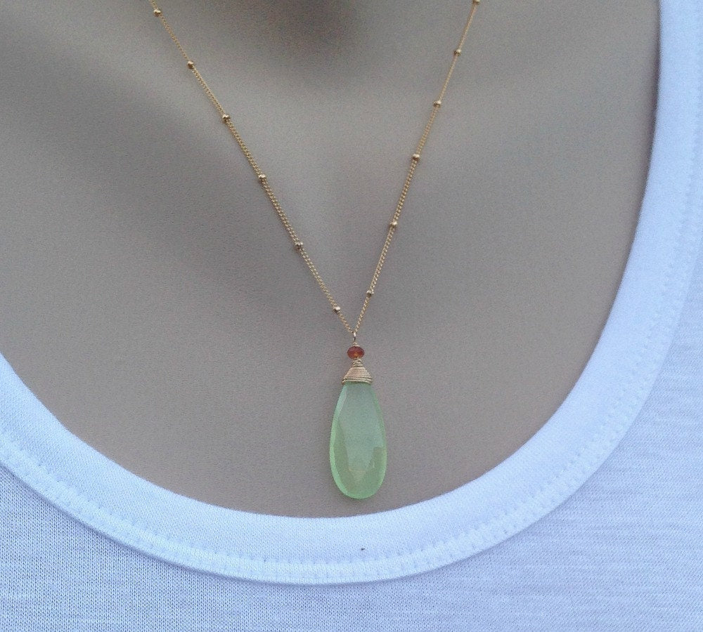 Green Chalcedony Green Gemstone Drop Necklace Statement Necklace Layering Necklace Pendant Necklace Everyday Necklace Gift for Mother