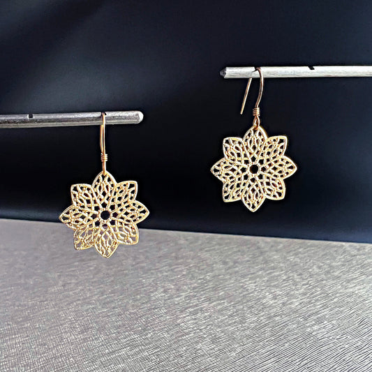 Delicate Flower Earrings, Cute Snowflake Earrings, Dangle Lightweight Earrings, Arabesque Lace Earrings, Minimalist Cute Bohemian Earrings