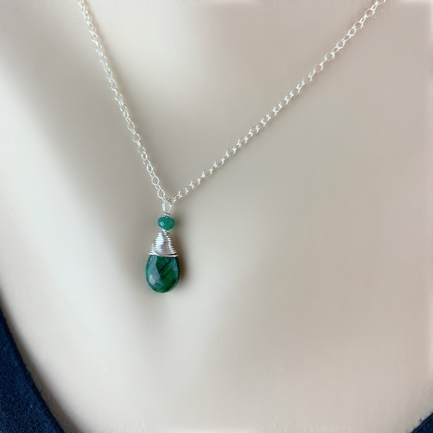 Emerald Necklace Gemstone Necklace Layering Necklace Dainty Necklace Women Necklace Birthstone Necklace Pendant Necklace Mom Necklace