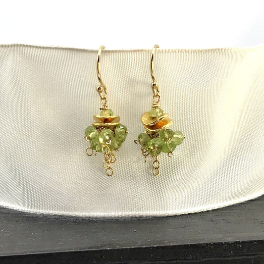 Minimalist Peridot Earrings, Dainty Peridot Earrings, Delicate August Birthstone Earrings, Handmade Gemstone Earrings,Elegant Green Earrings