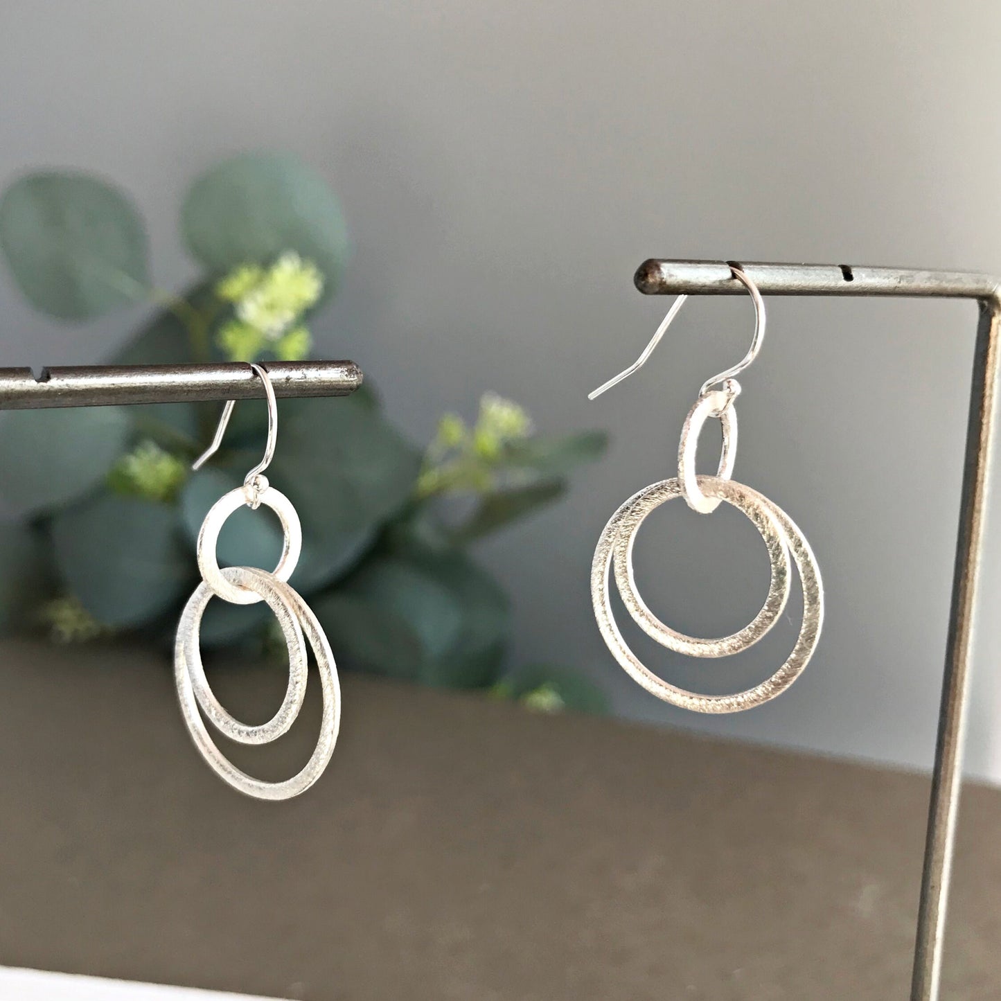 Circle Earrings Link Earrings Geometric Earrings Gold Earrings Silver Earrings Earrings for Women Dangle Earrings Everyday Earrings