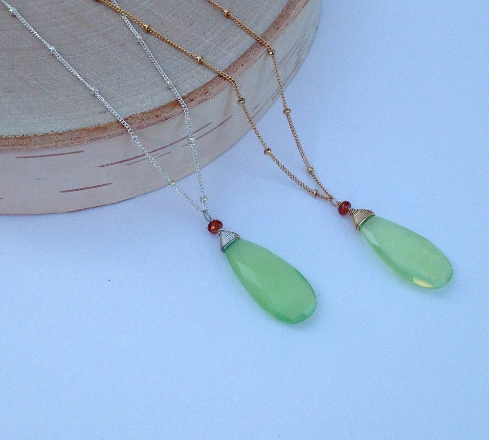 Green Chalcedony Green Gemstone Drop Necklace Statement Necklace Layering Necklace Pendant Necklace Everyday Necklace Gift for Mother