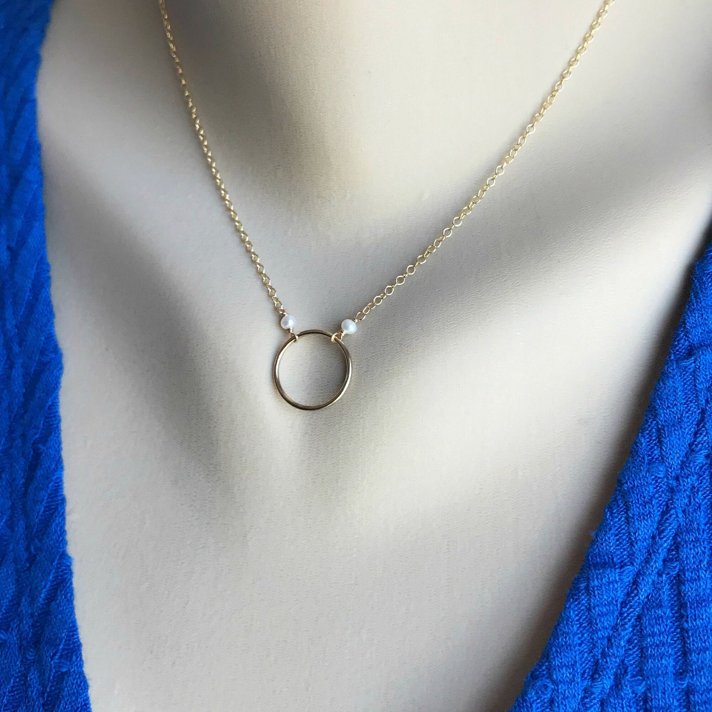 Pearl Necklace,Open Circle Necklace,June Birthstone Jewelry,Karma Necklace,Dainty Eternity Necklace, Layering Everyday Necklac,Birthday Gift