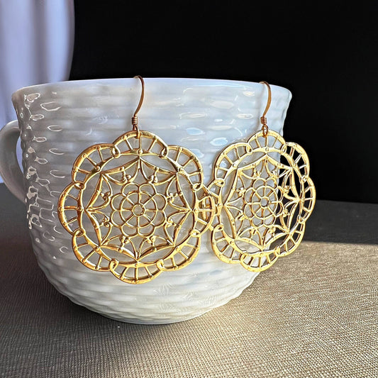 Filigree Earrings,Flower Earrings,Lace Earring, Boho Earrings,Hippie Earrings,Arabesque Earrings,Gift for Her,Golden Lace Round Earrings