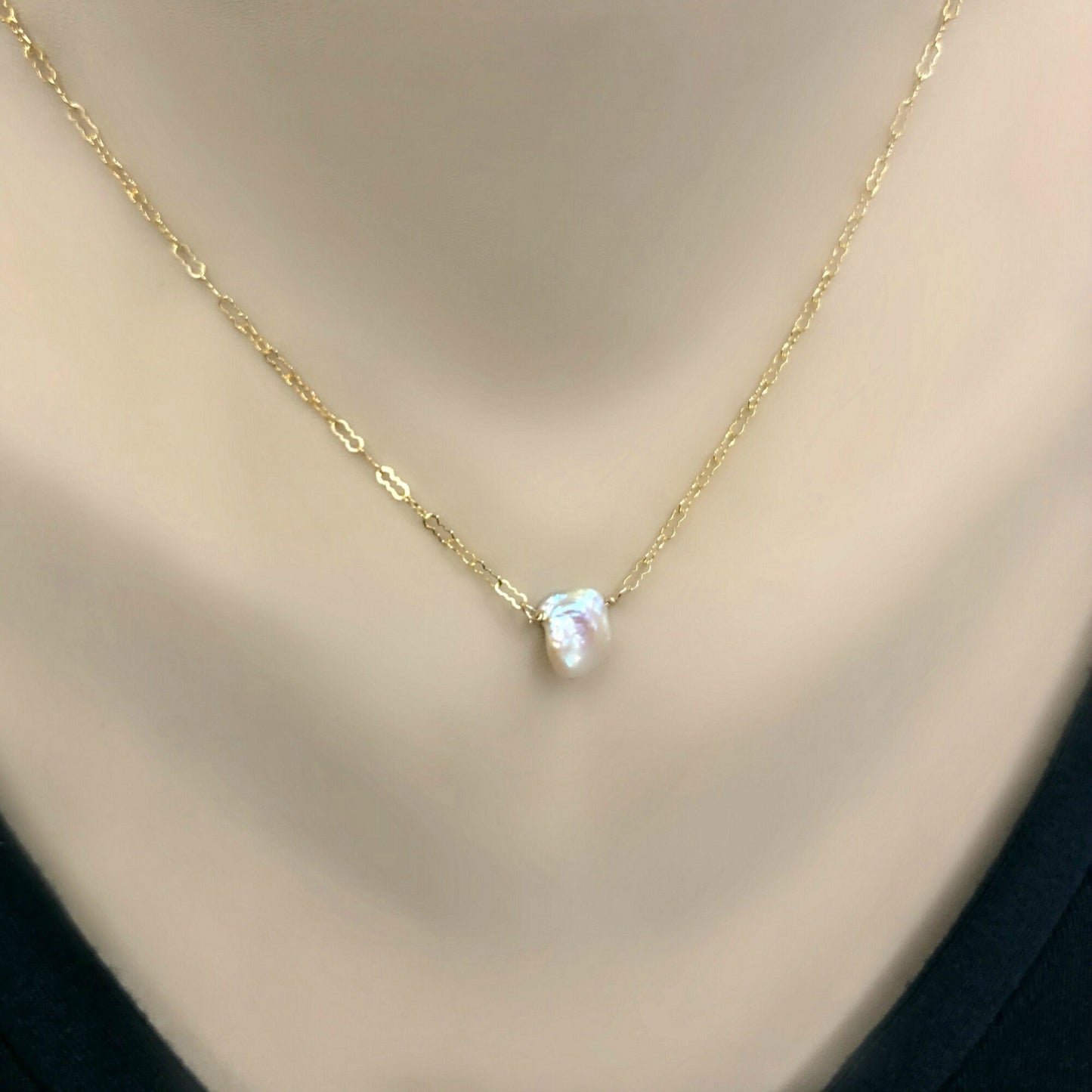 Keshi Pearl Necklace Pearl Necklace June Birthstone Genuine Pearl Necklace Gift for Mom Layering Necklace Dainty Necklace Solitaire Necklace