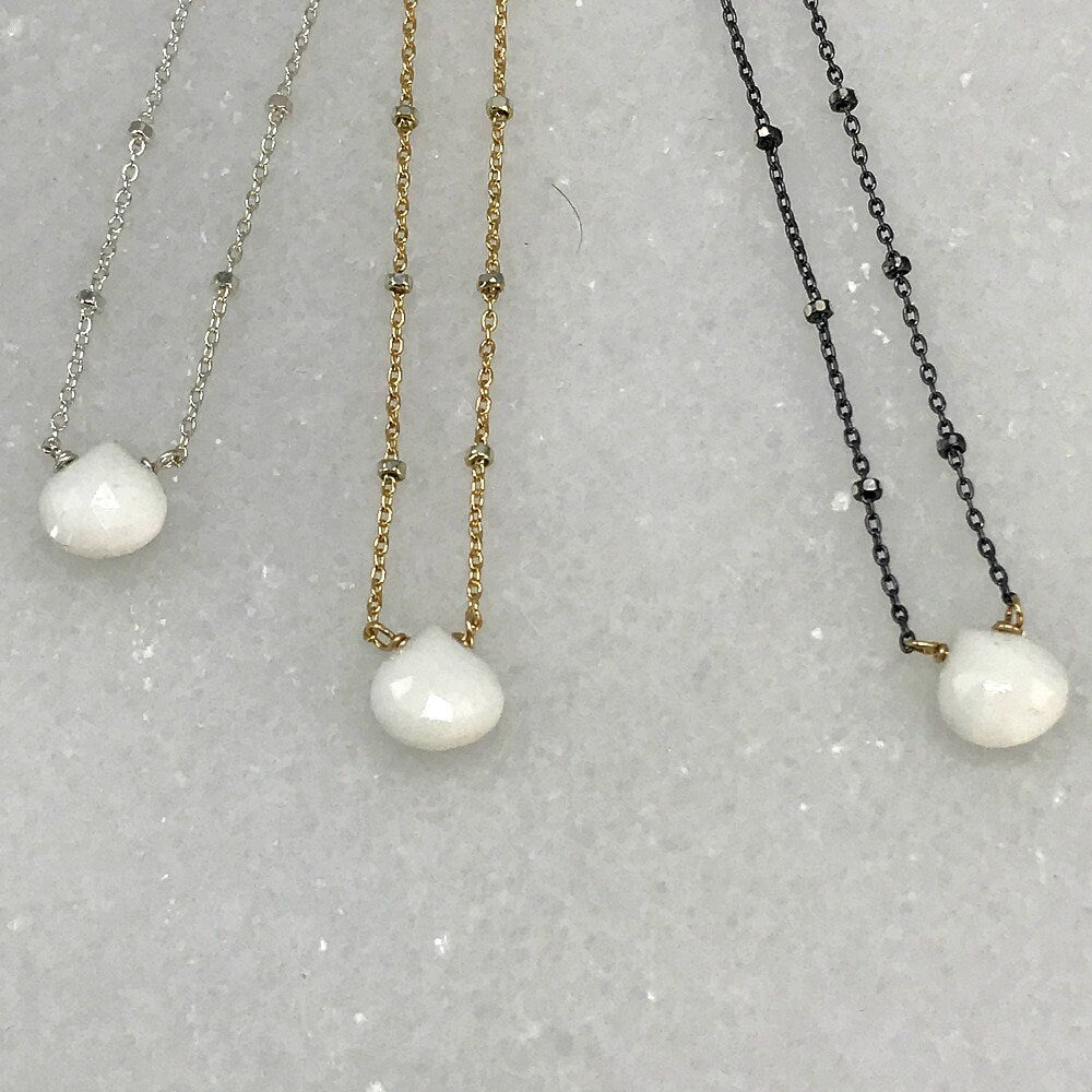 White Agate Necklace Dainty Necklace Layering Necklace Delicate Necklace Gold Necklace Pendant Necklace Choker Necklace Gift for Girlfriend