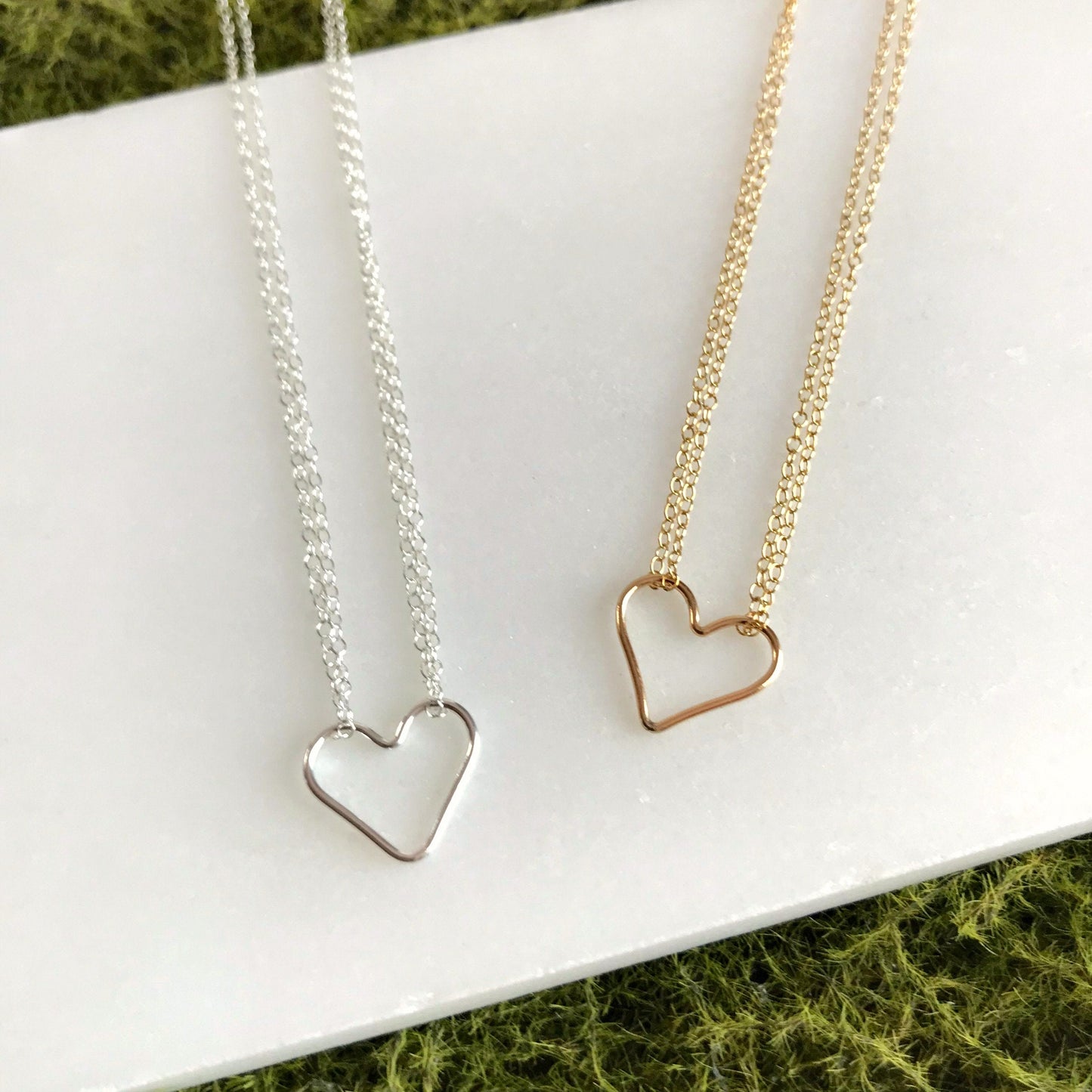 Heart necklace Heart Link Heart Jewelry Silver Heart Gold Heart Dainty Necklace Layering Necklace Necklace for Mom Everyday Necklace