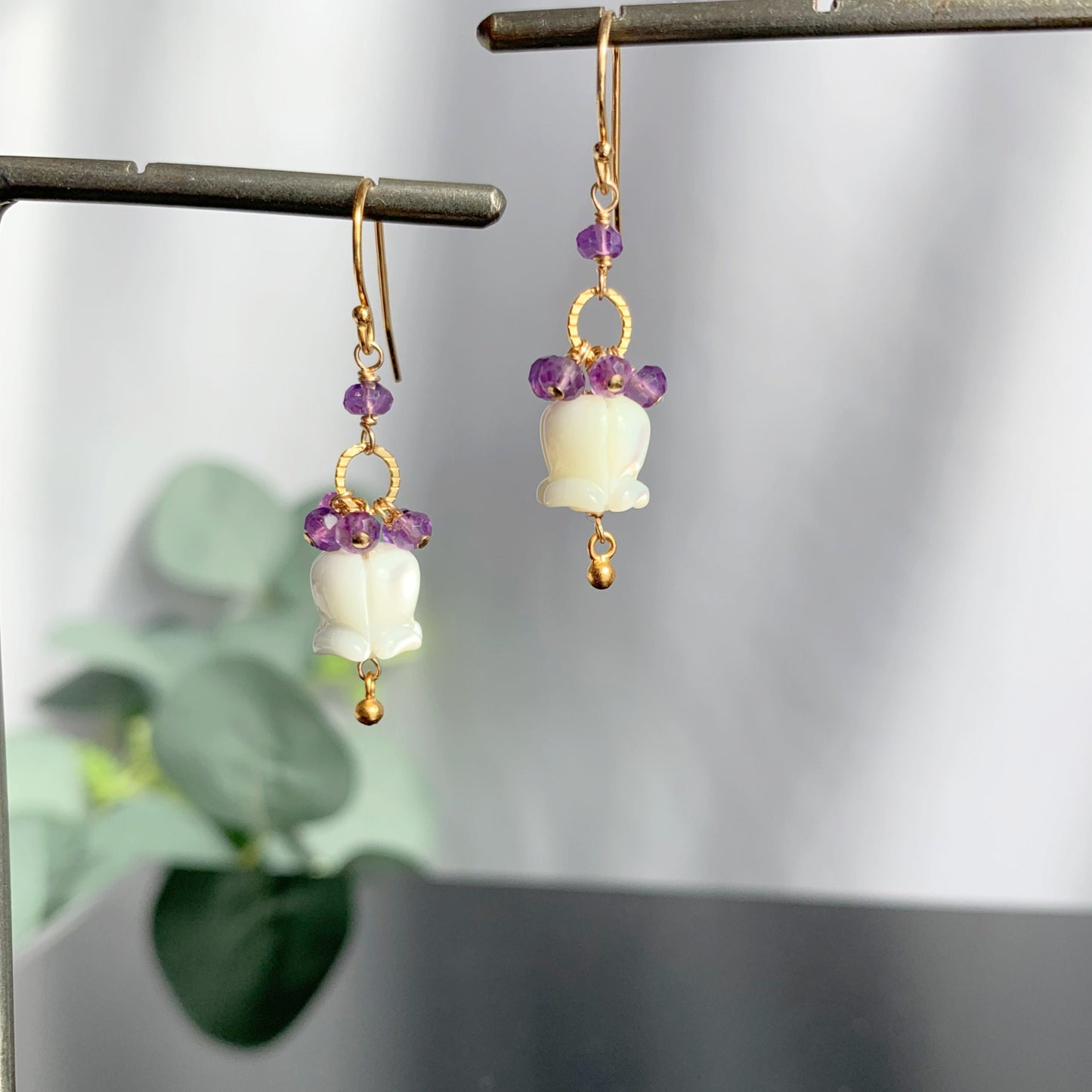 Amethyst Earrings,February Birthstone,Natural Amethyst Earrings,Gemstone Earrings,Flower Earrings,Mother of Pearl Earrings,Purple Earrings